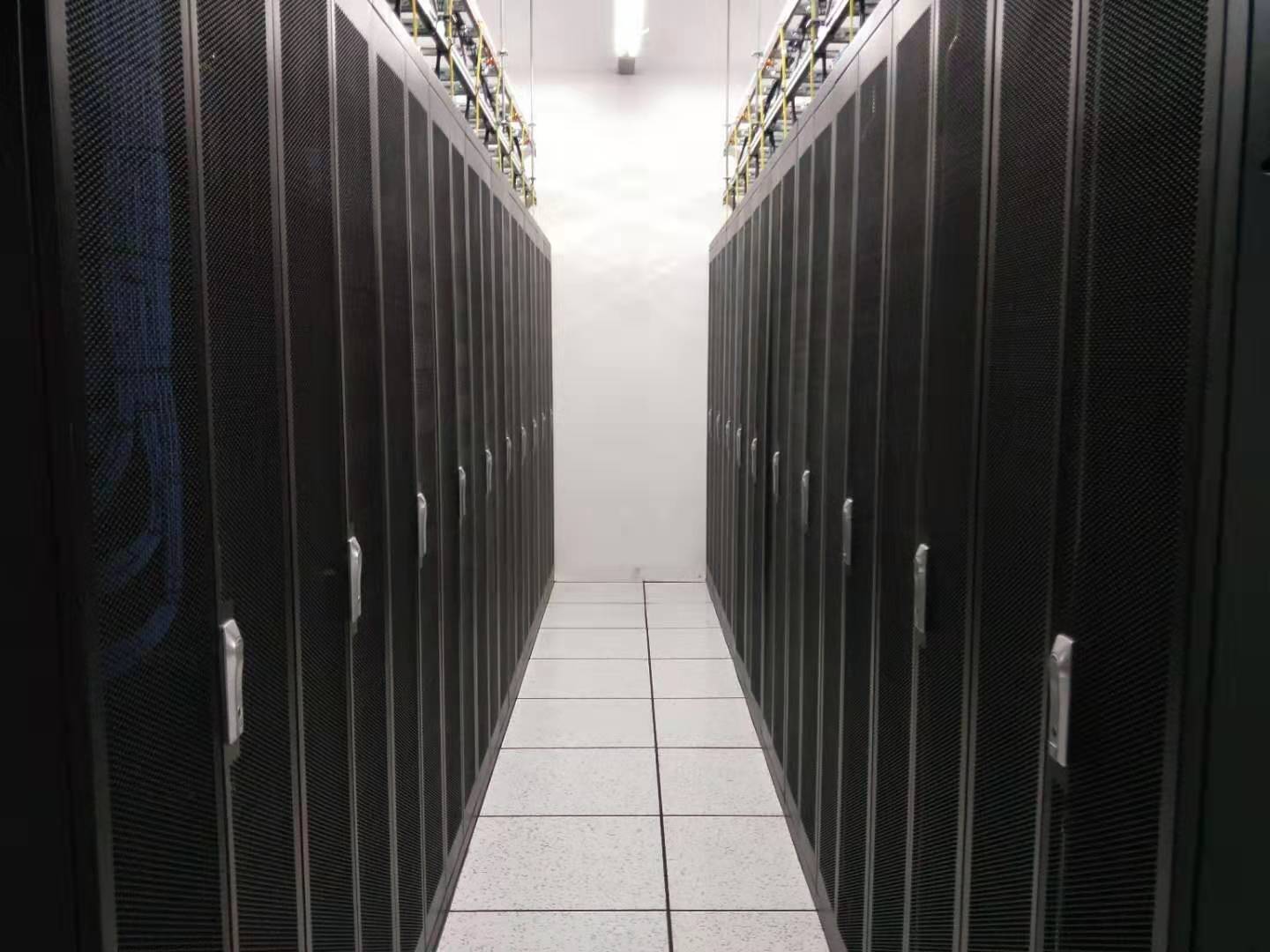 邛崃IDC机柜促销季开启